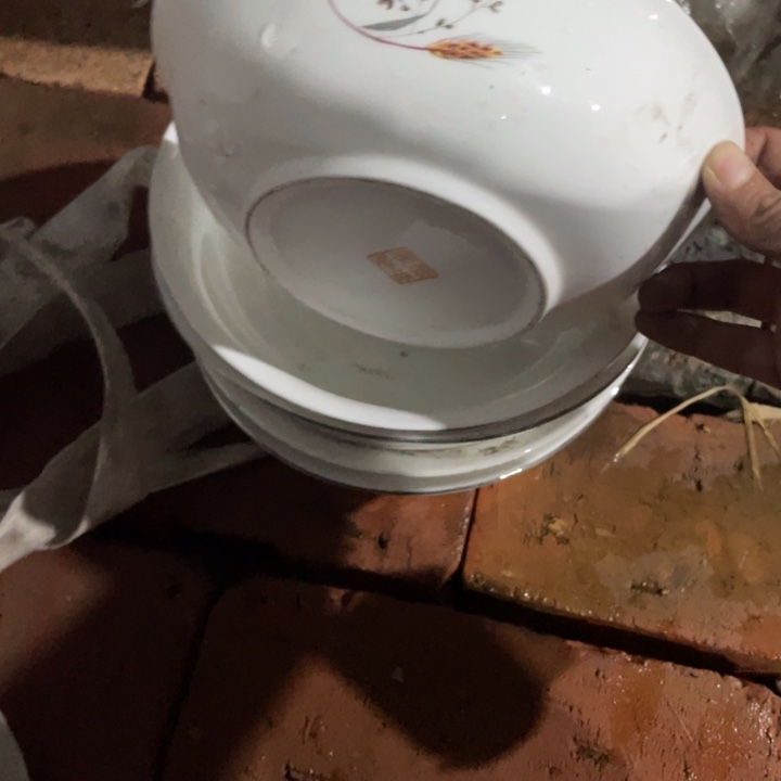 盘子碗啥都有好便宜！