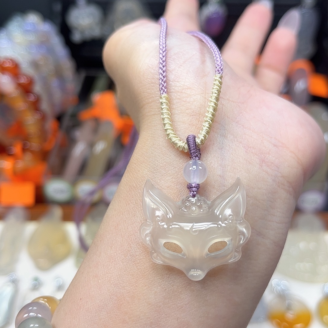 玛瑙/玉髓颈饰未镶嵌