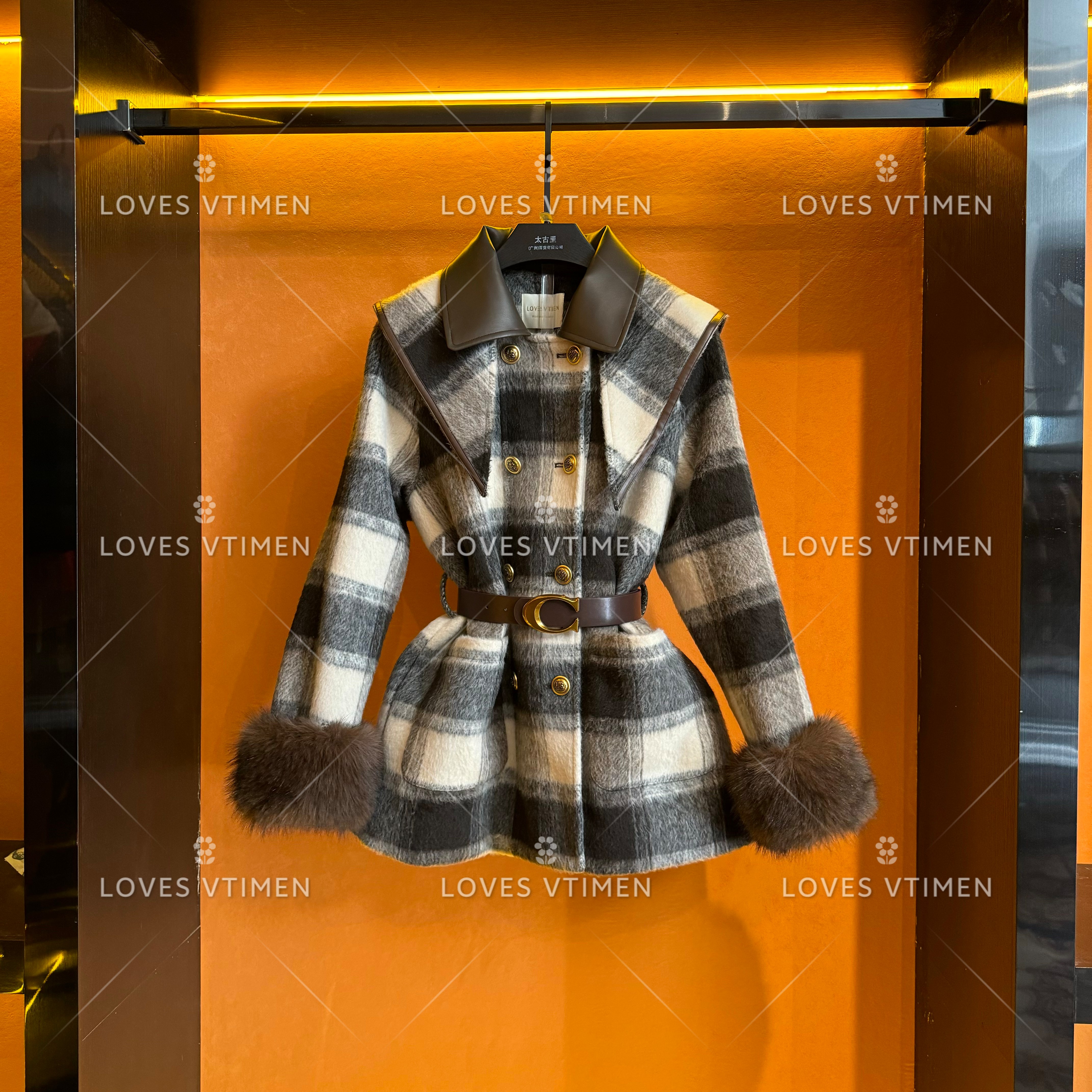 【小鬼专属】白鸭绒羊毛时尚设计师轻奢显瘦收腰羽绒服LOVES-A1326