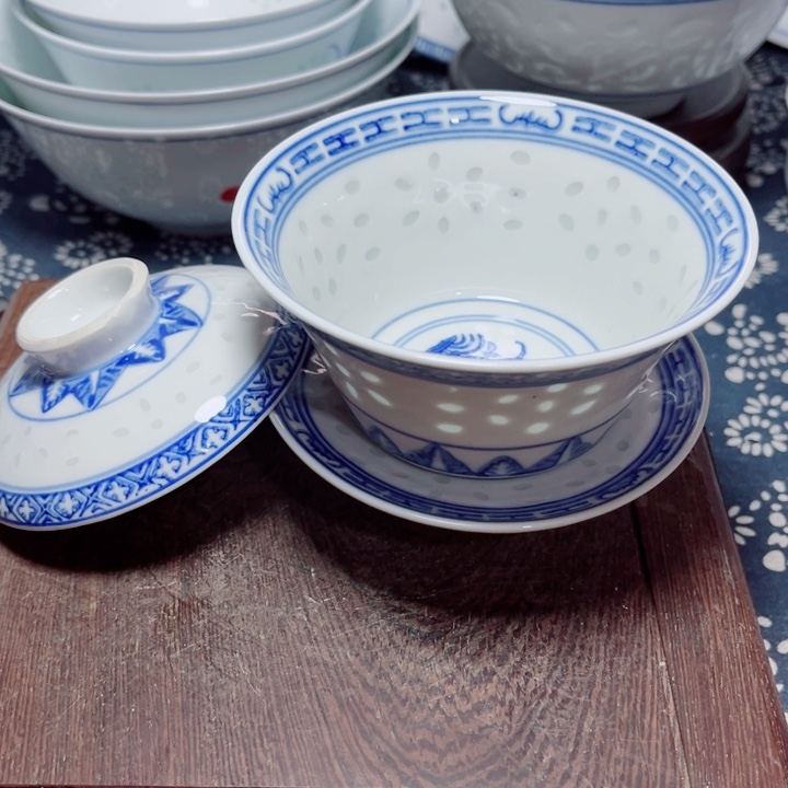 青花玲珑兰花三才盖碗