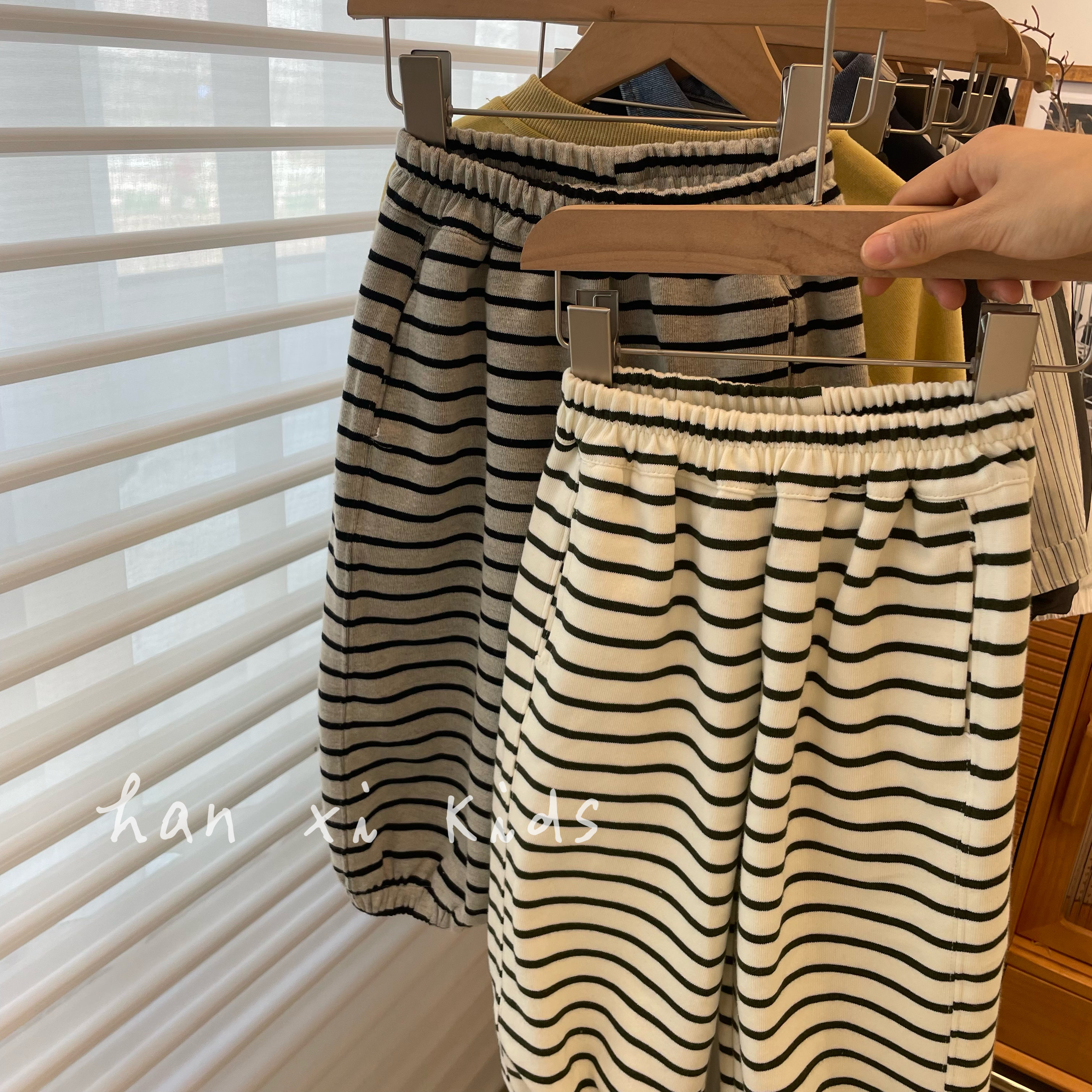 实用好穿随便搭！韩国男女童经典条纹束脚卫裤儿童百搭休闲裤25春
