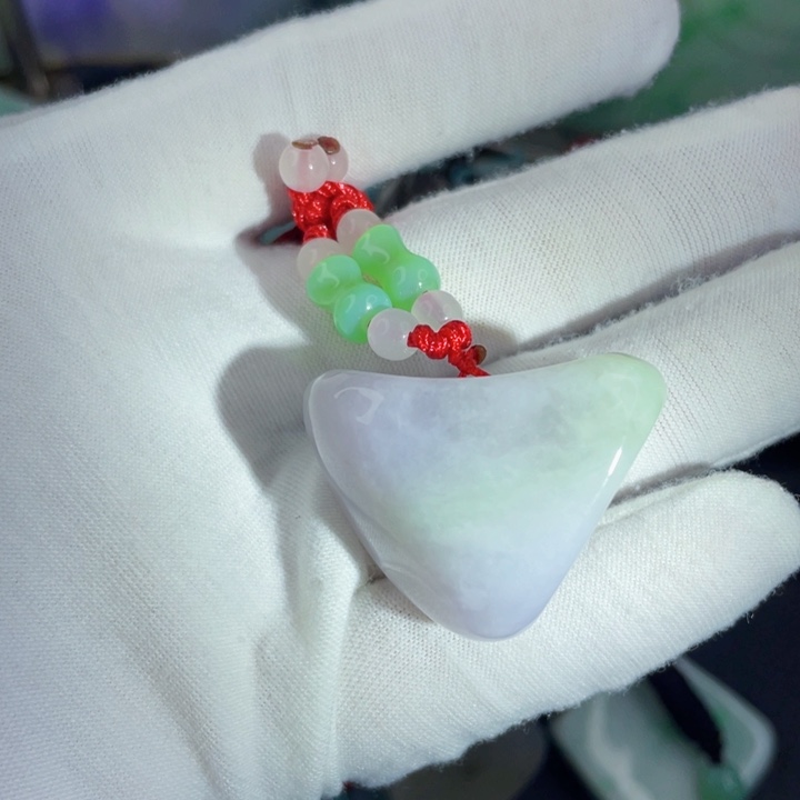 翡翠未镶嵌挂件片料