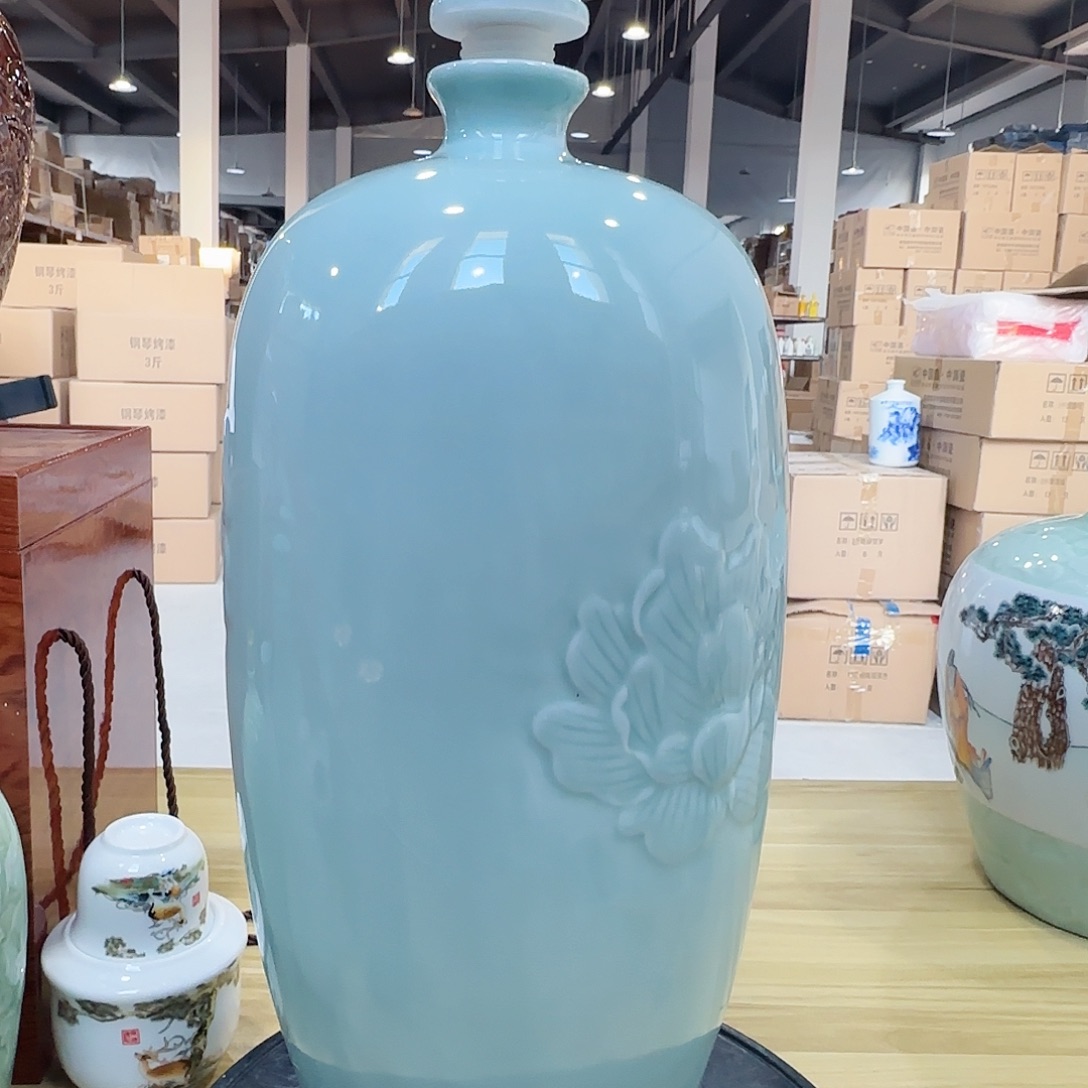 10斤装牡丹酒瓶1个微瑕