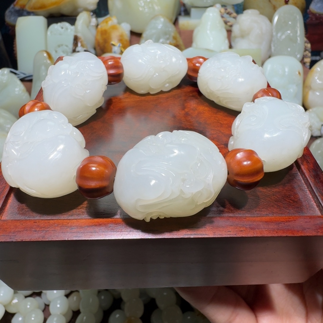 安***基和田玉未镶嵌手串