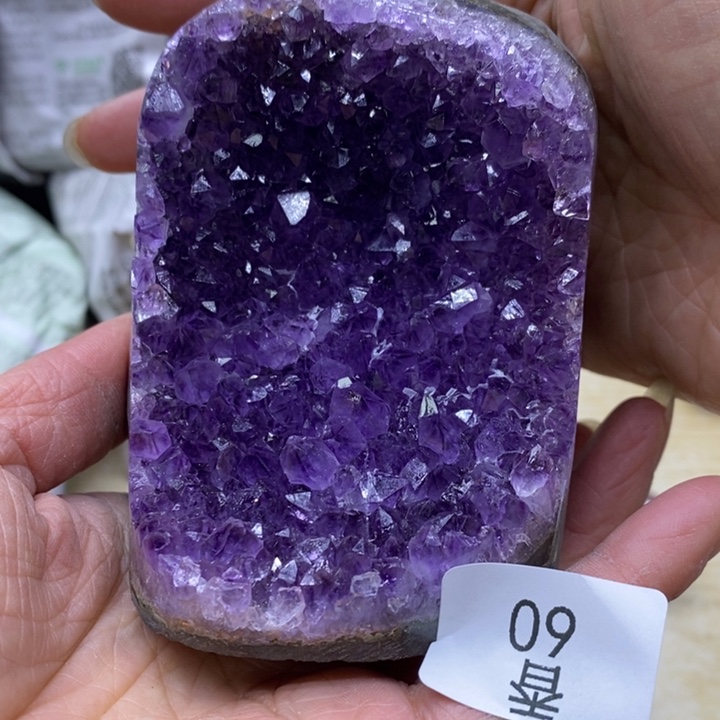 水晶大型摆件（非配饰）未镶嵌