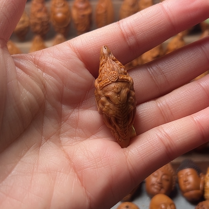 橄榄核吊坠橄榄核