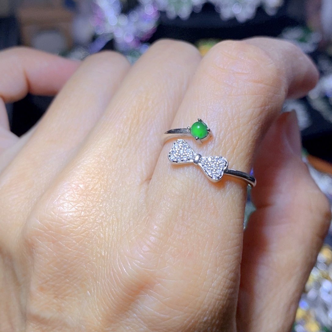 翡翠耳饰银S925镶嵌?****?天然翡翠