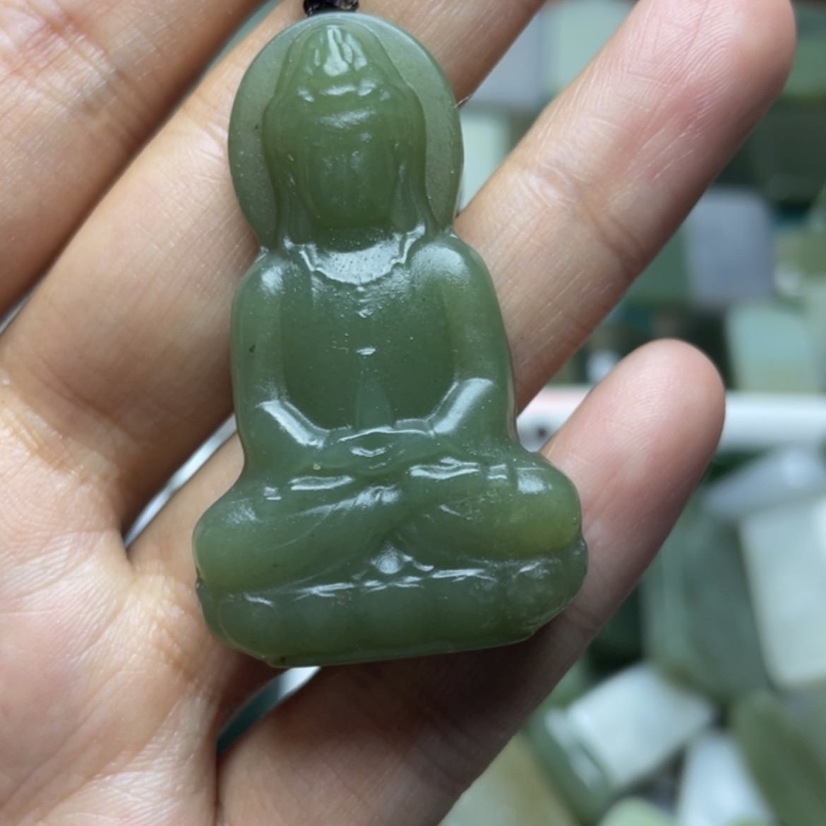 【闪购商品】颈饰未镶嵌和田玉