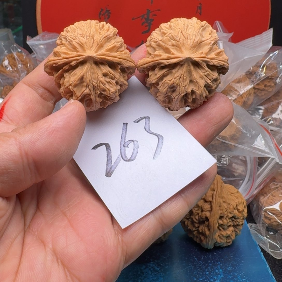 文玩核桃把件40苹果园