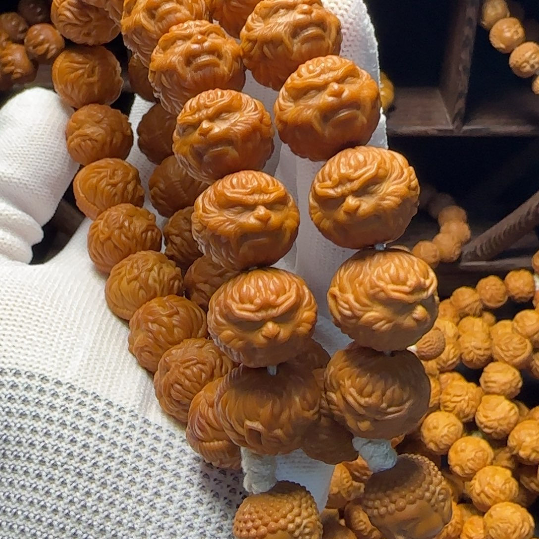 A***宝猴头核桃吊坠猴头