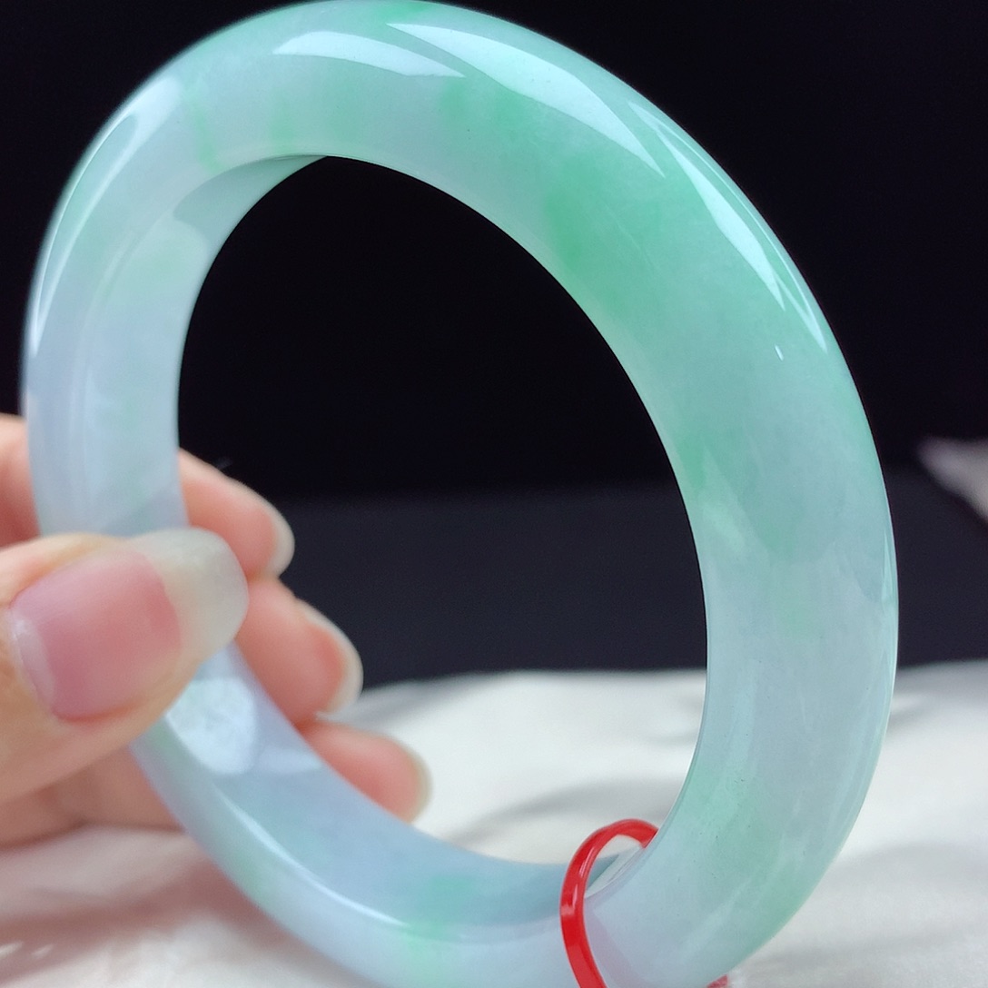 未镶嵌手镯翡翠别****去8540090，