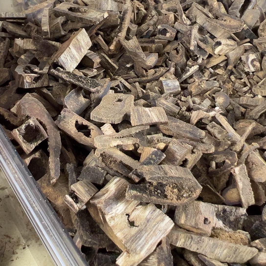 8***3香料绿棋楠边角料300克乌身