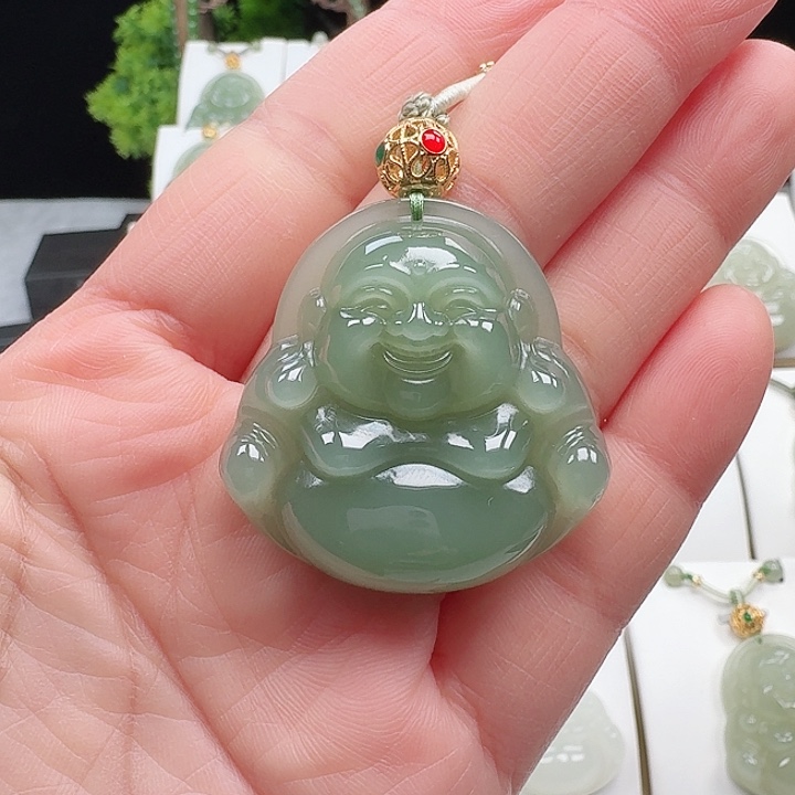 小***6和田玉未镶嵌颈饰