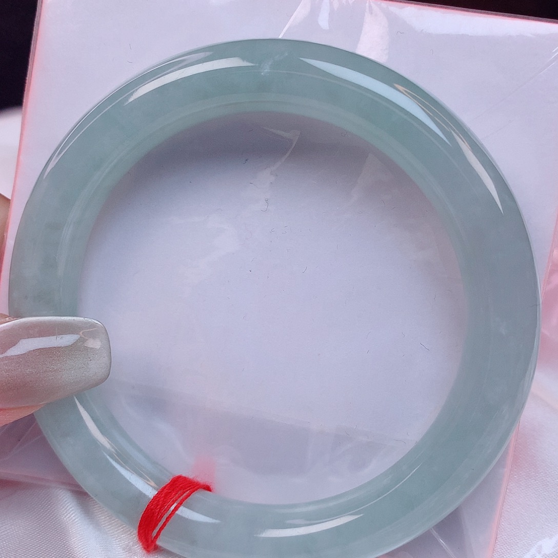 翡翠手镯未镶嵌56 翡翠手镯