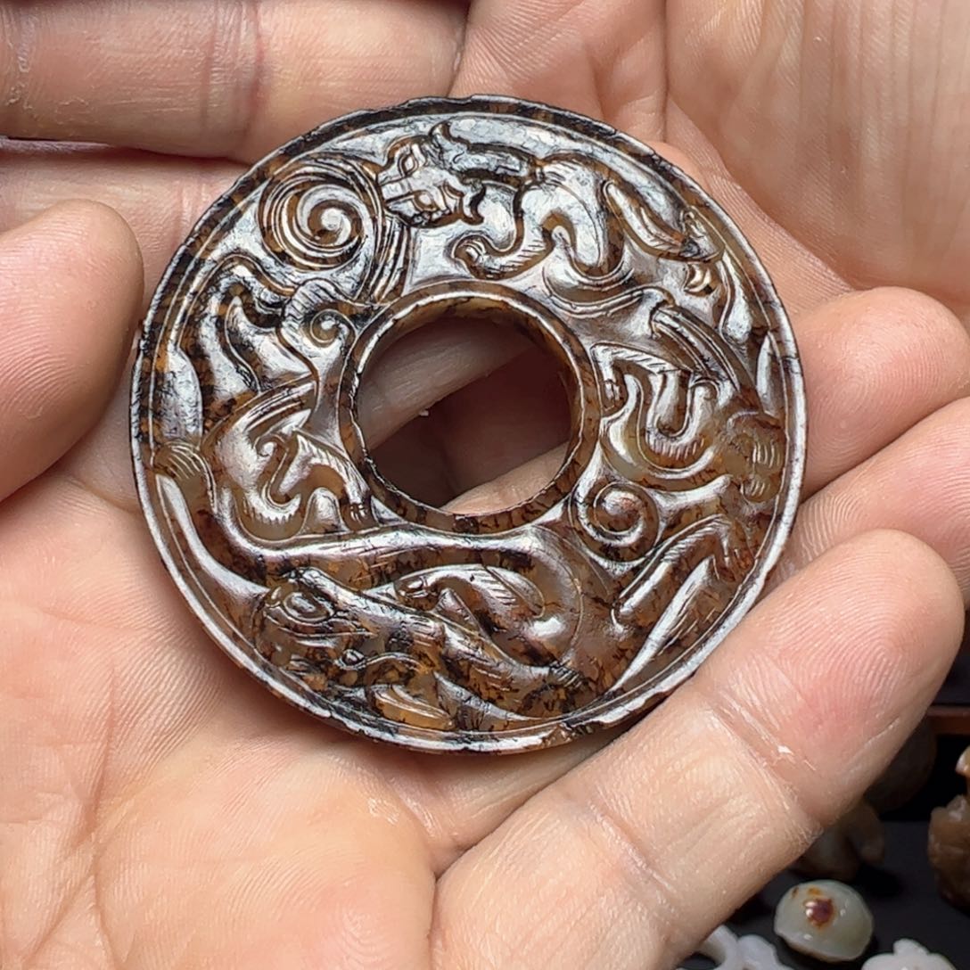 和田玉挂件未镶嵌一**伴