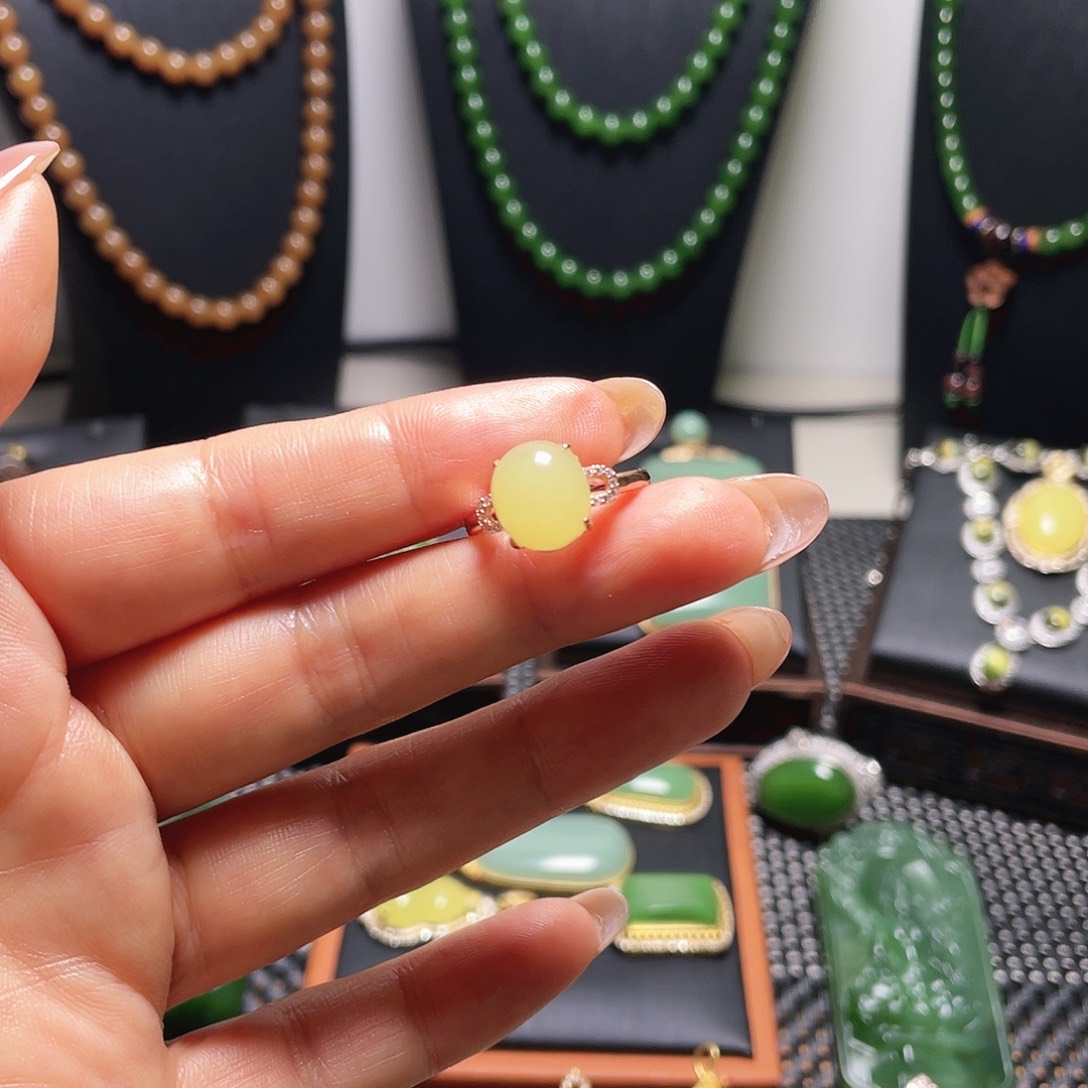 和田玉银S925镶嵌戒指