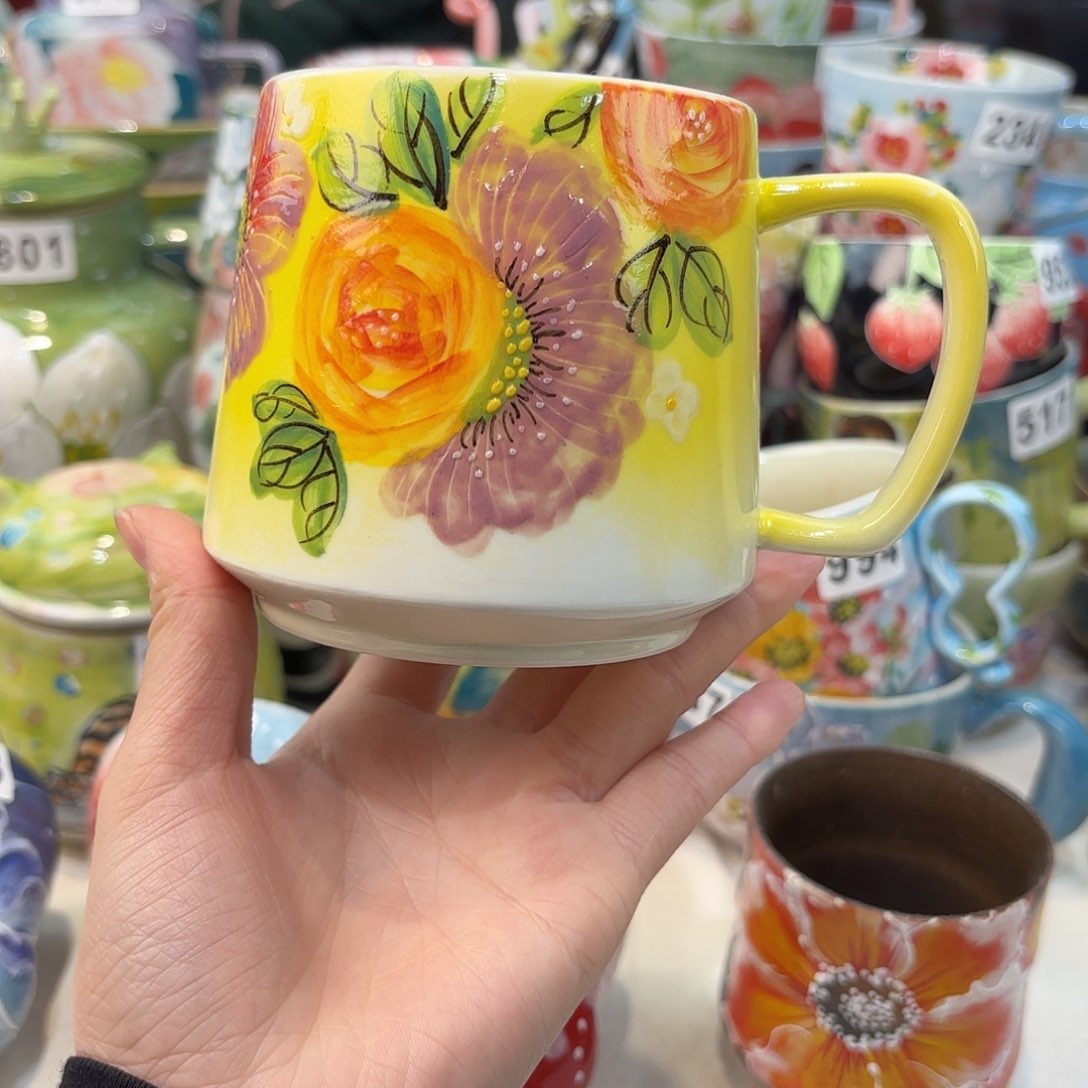 瓷片兔兔好可爱呀打