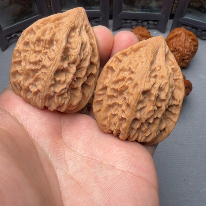 文玩核桃吊坠老鸡心42