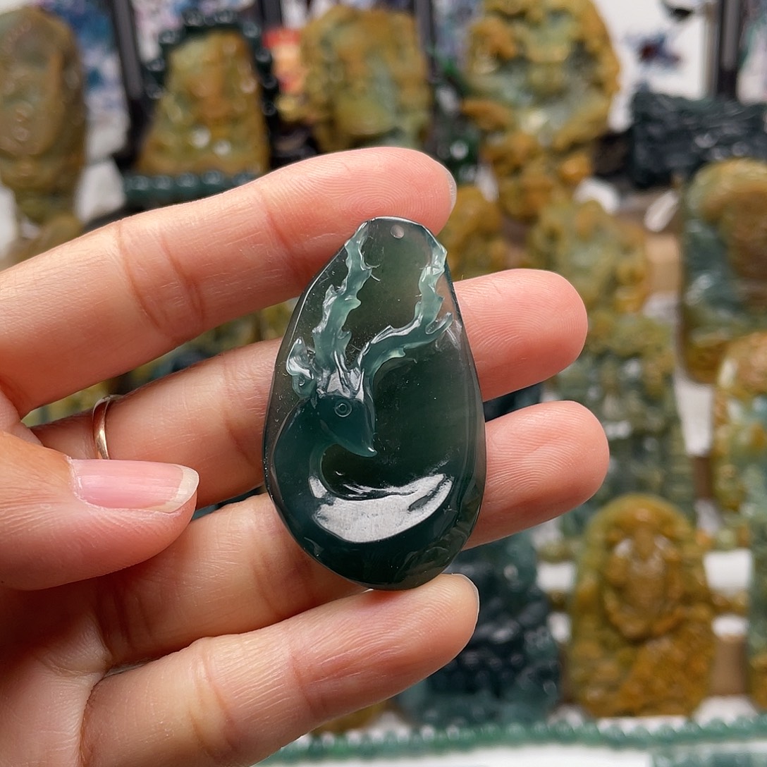 翡翠未镶嵌颈饰天然翡翠a货一路发