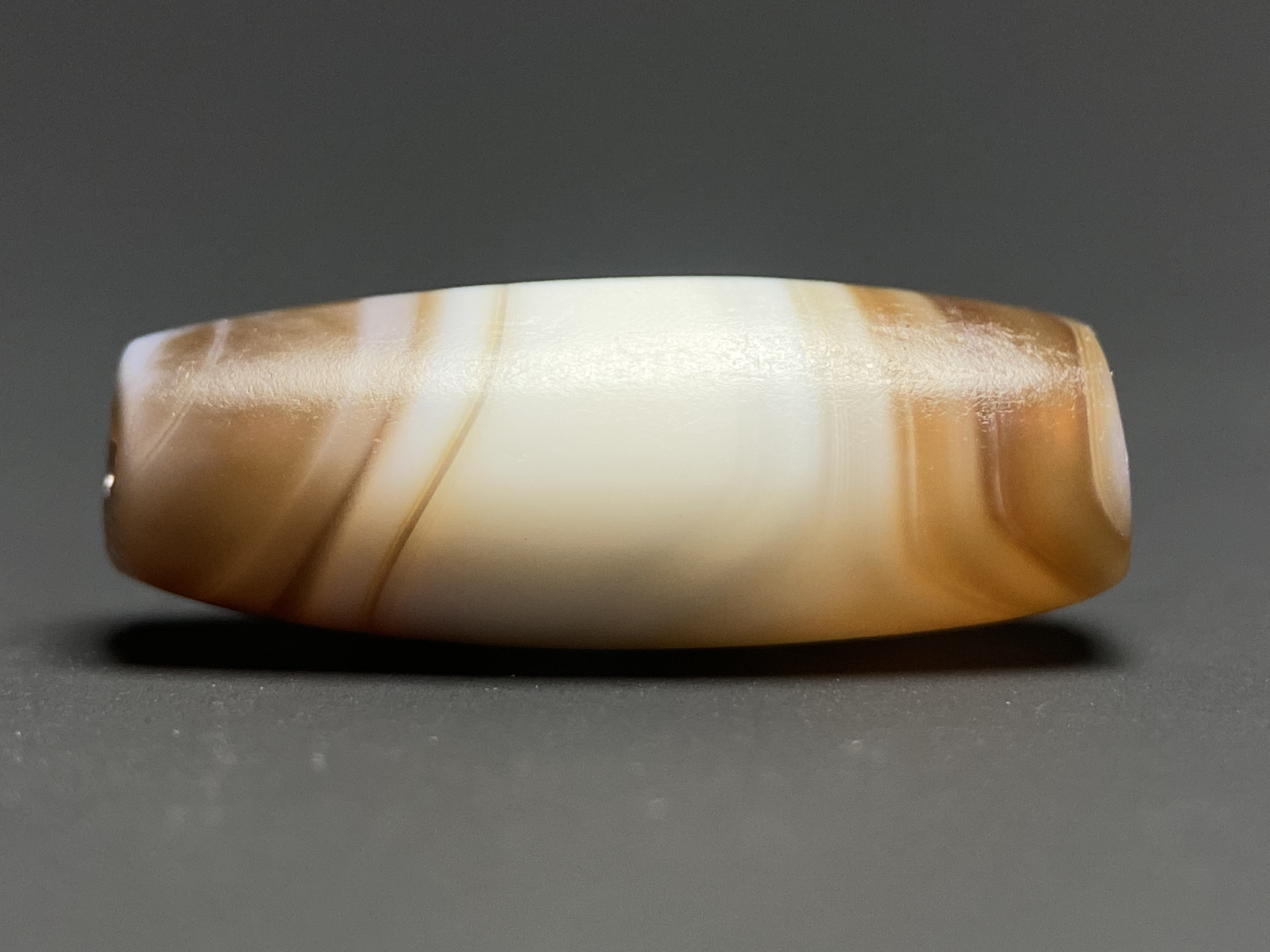 缠丝玛瑙管珠23.3*8.8mm