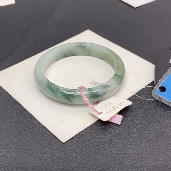 翡翠手镯未镶嵌宝****962正圈