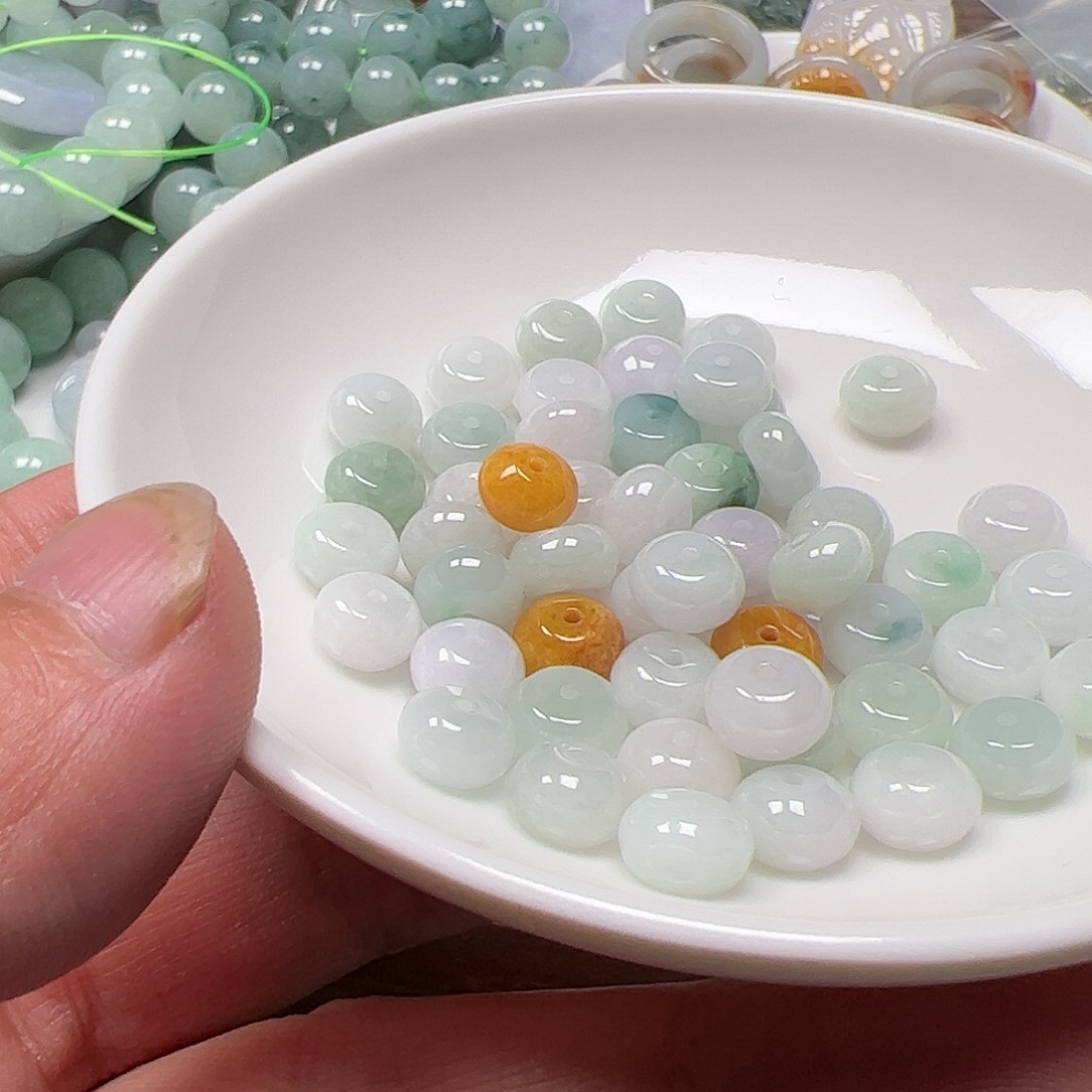 【闪购商品】未镶嵌手链翡翠半****人卡5*8