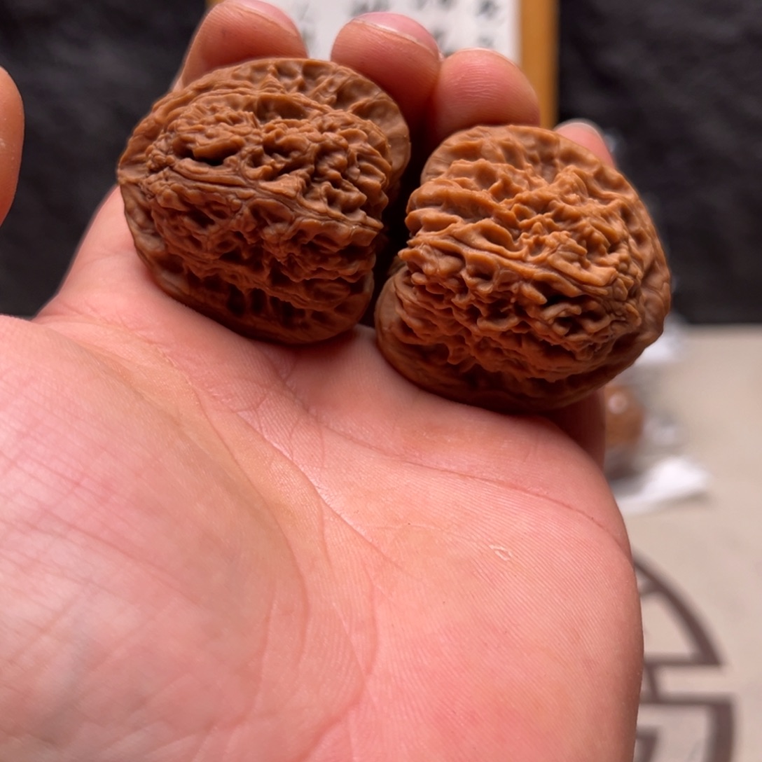 谋***生文玩核桃把件南疆41色差