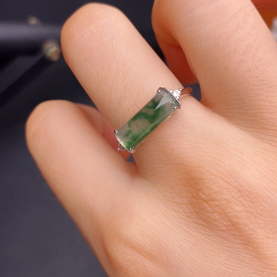 银S925镶嵌戒指翡翠