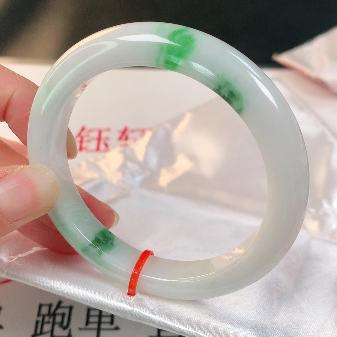 未镶嵌手镯翡翠094