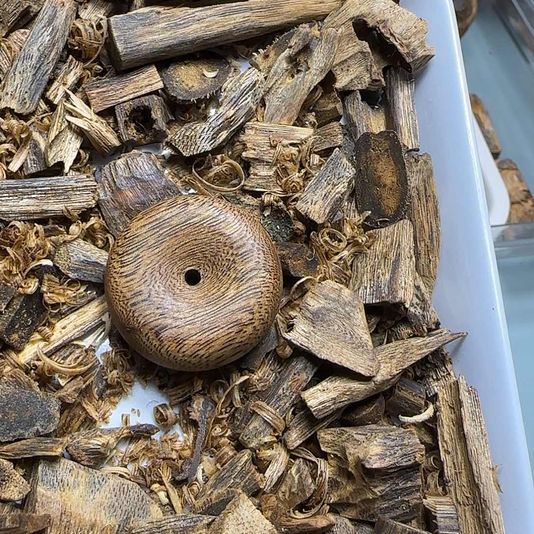 沉香碎屑沉香平安扣