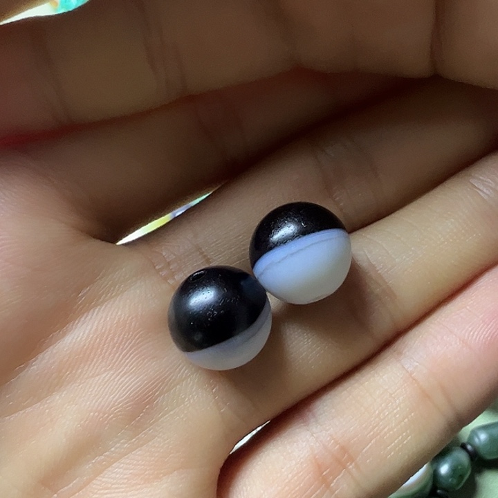 私***藏玛瑙/玉髓未镶嵌珠宝半成品