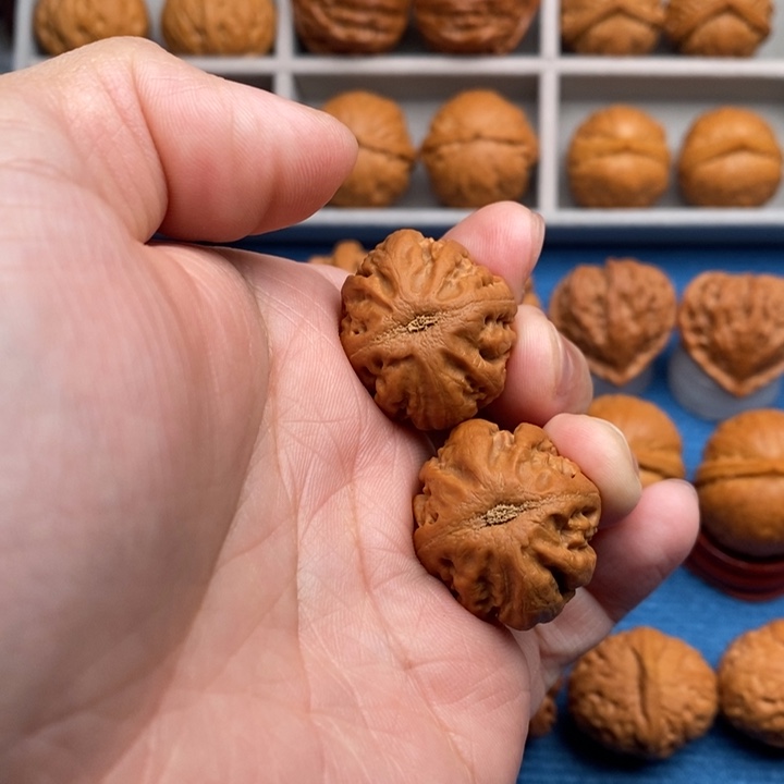 文玩核桃把件小粗筋