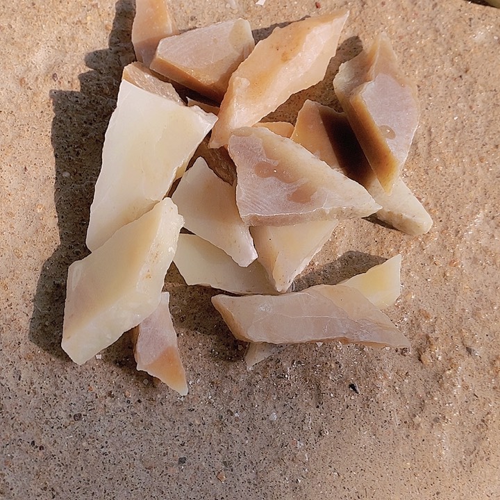 和田玉（糖玉）未镶嵌珠宝半成品惠***亮