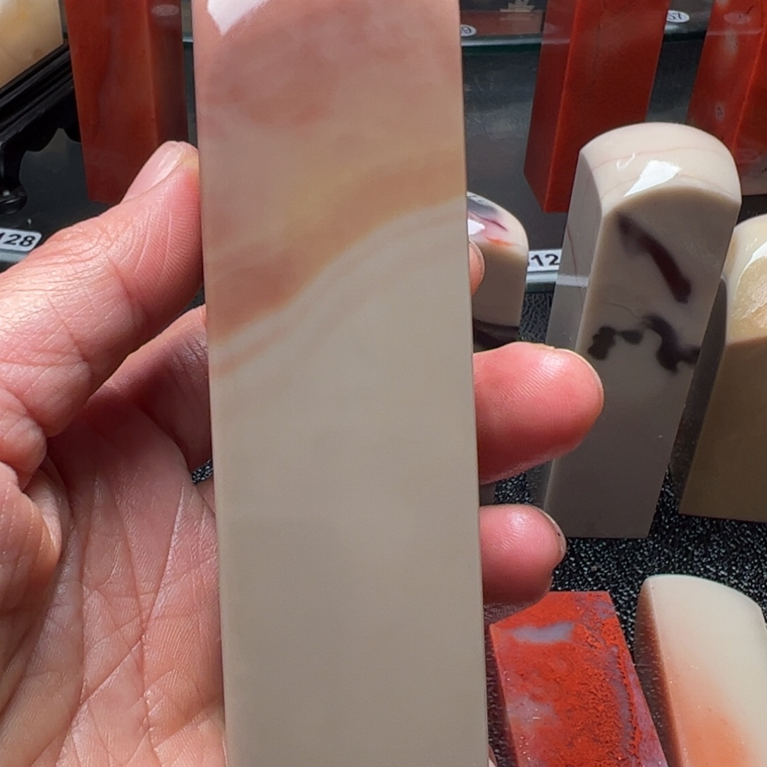 老挝石強**化我们的确是