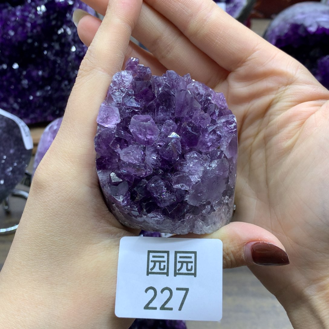 紫晶大型摆件（非配饰）未镶嵌