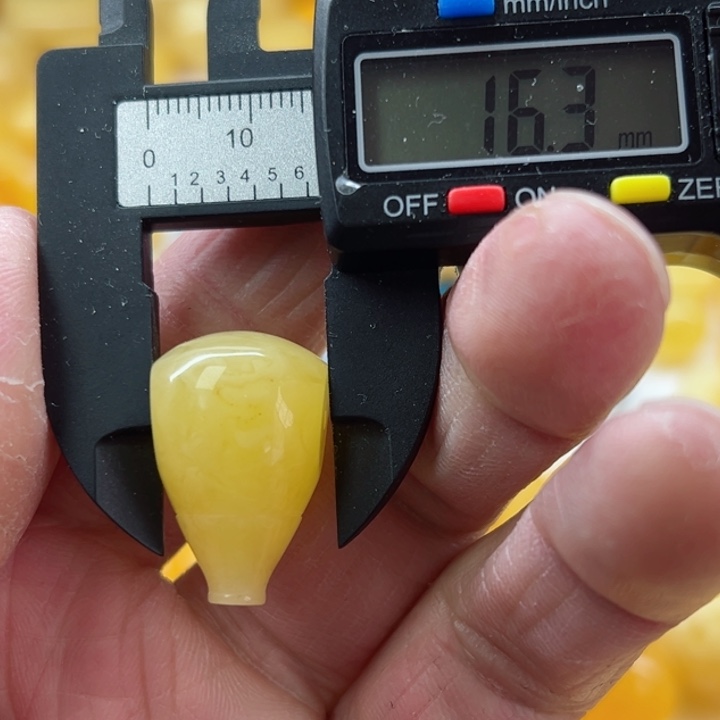 琥珀（矿物珀）裸石未镶嵌