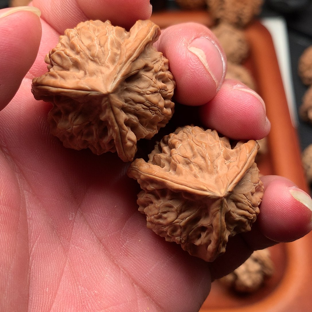 文玩核桃把件精品盘山公子帽