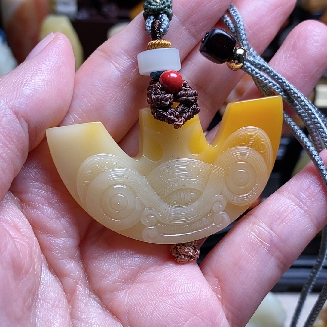 寿山石大*寿山山顶黄芙蓉石111