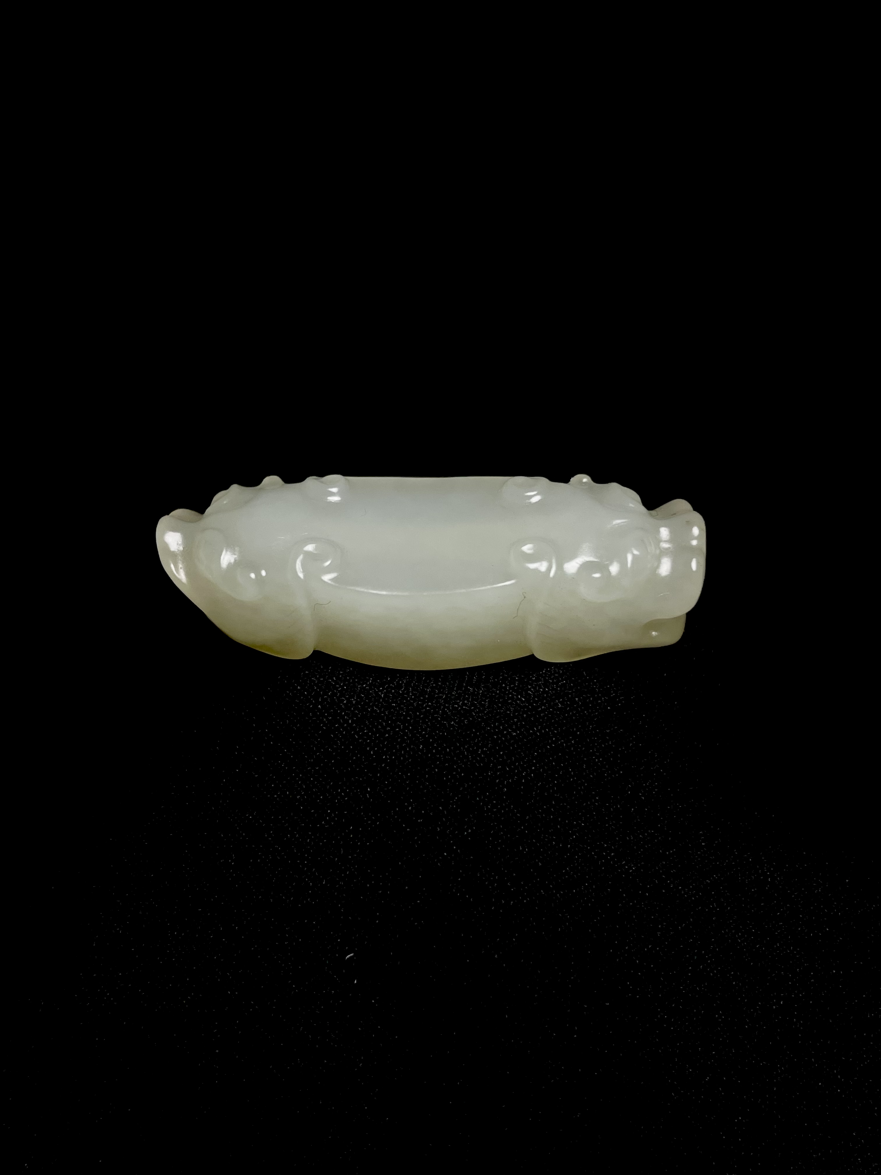 天然和田玉双头兽勒子吊坠