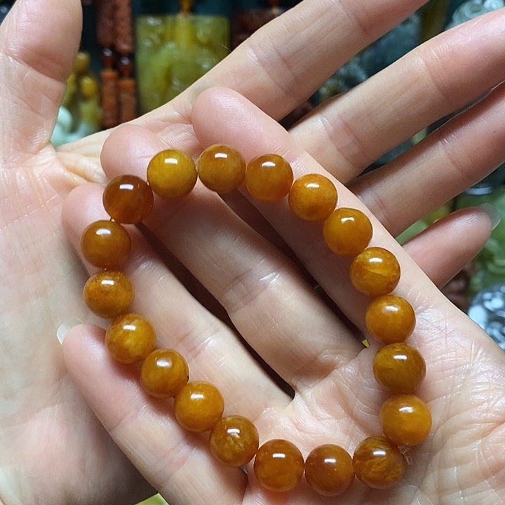 岫玉未镶嵌吊坠(赠链)