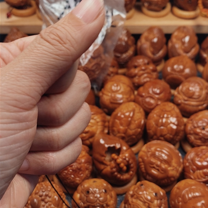 手串/手链橄榄核小*龙