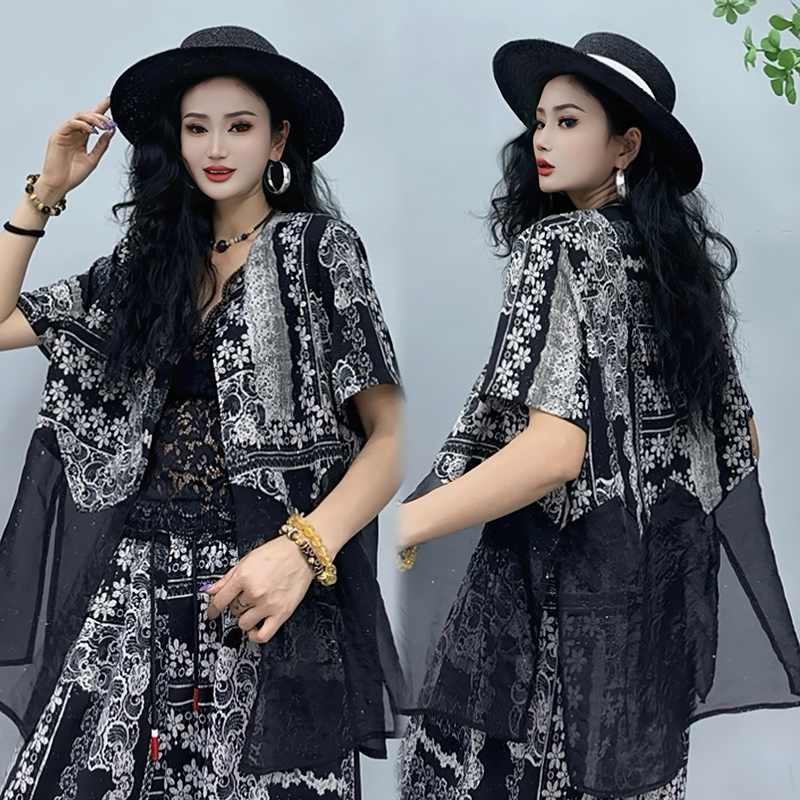 2025夏季提花开衫T恤女2025新款宽松显瘦气质遮肉印花小衫-9701