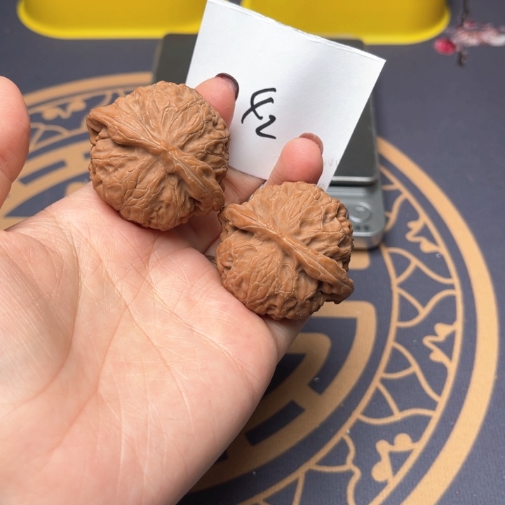 文玩核桃把件42宫灯