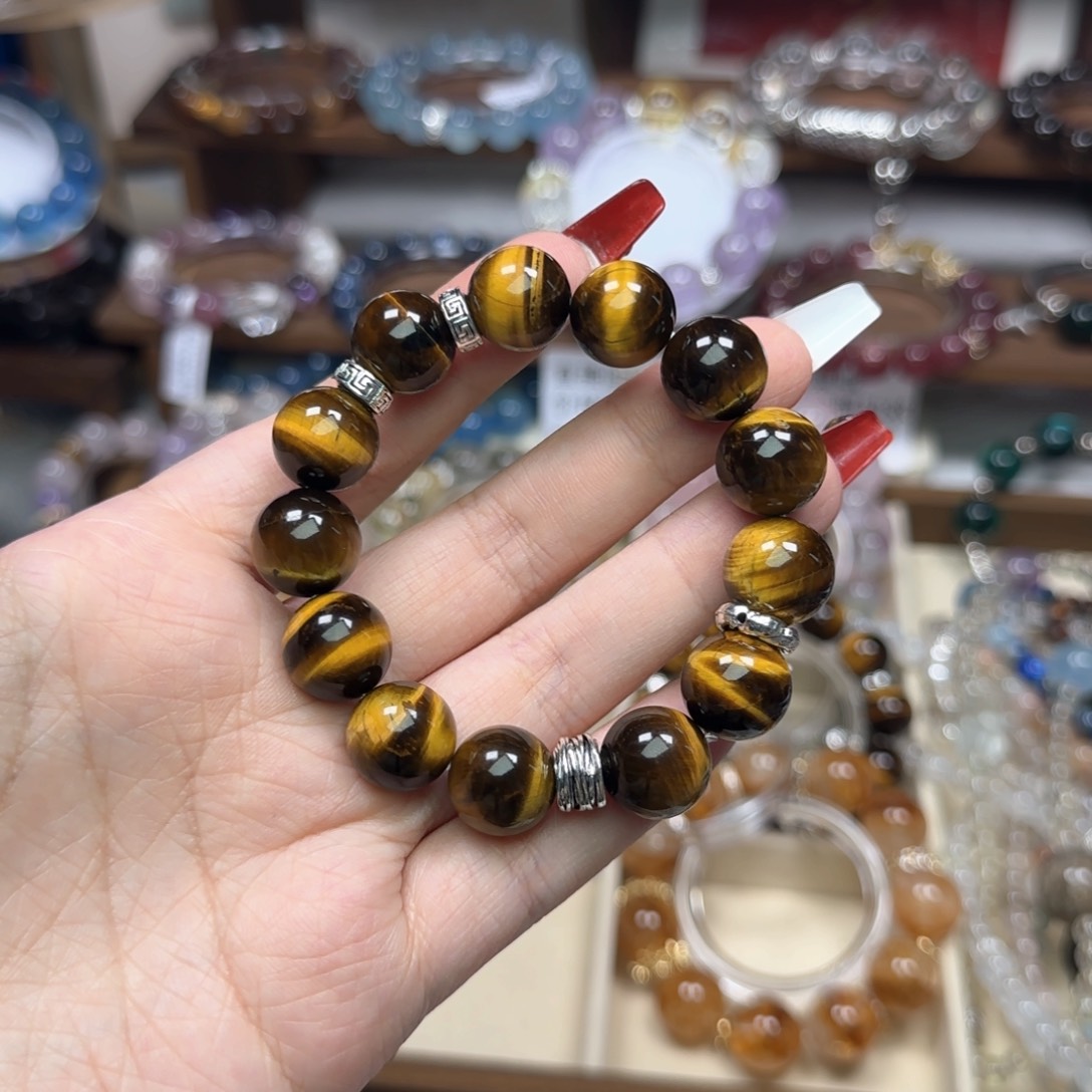 水晶手链未镶嵌是****?设计款