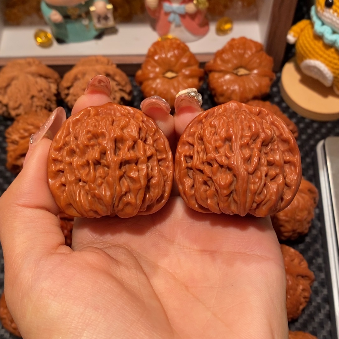 威***^吊坠桃核42四座楼，1127