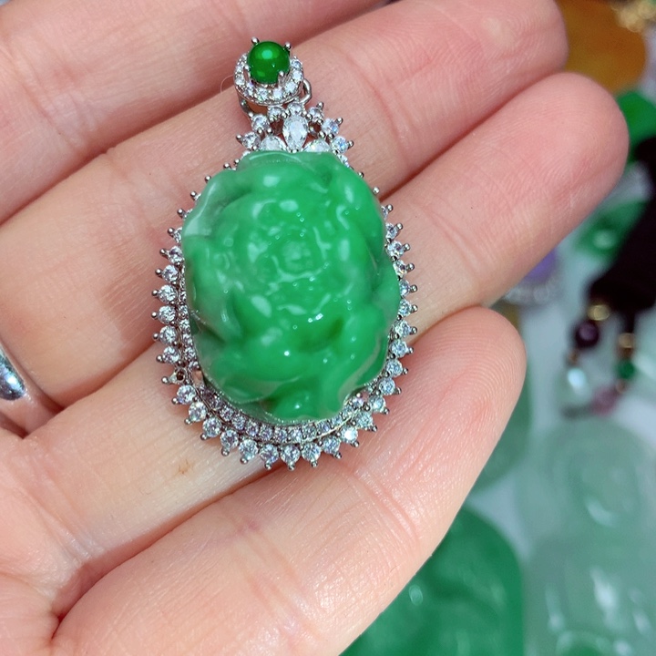 翡翠吊坠(不含链)未镶嵌