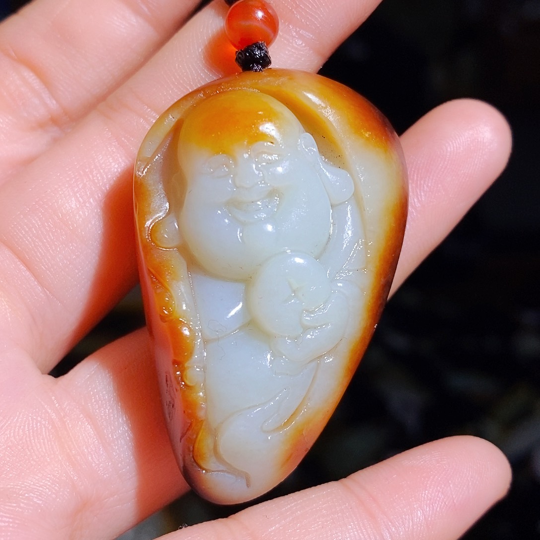 和田玉颈饰未镶嵌