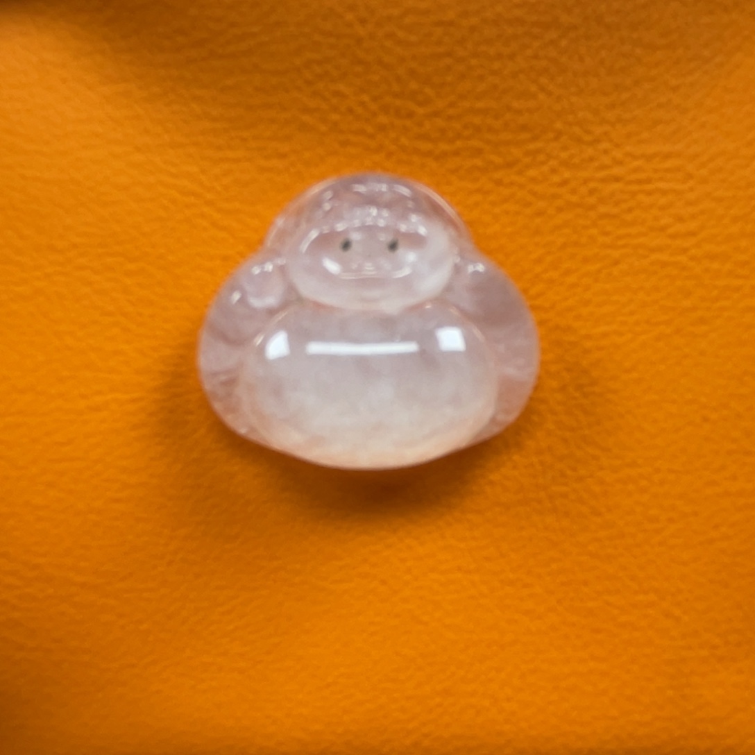 石英质玉未镶嵌颈饰佛公