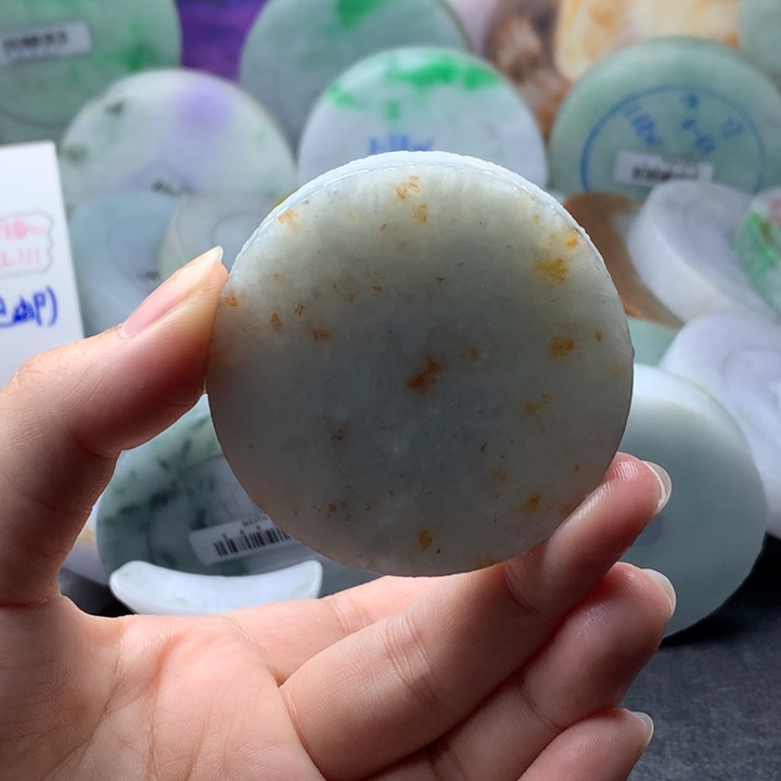 定制翡翠未镶嵌边角料