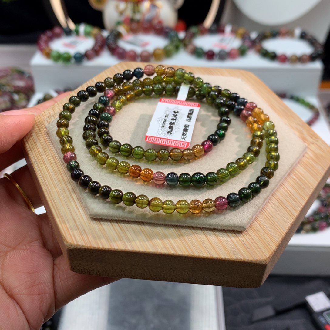 碧玺手链未镶嵌   4.3mm。     